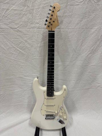 Lintage Guitars - STR-03-VW, ST-Model Vintage White - -