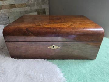 Kist - Hout - Antieke schrijfheilig