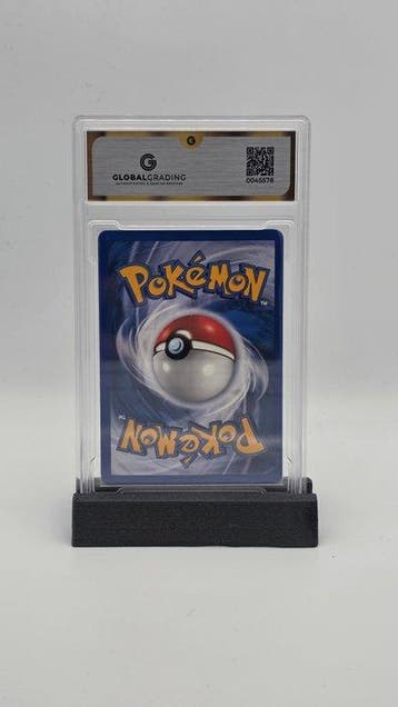 Pokémon - 1 Graded card - Eevee SkyRidge #51 - GG 9 - WOTC -, Nieuw