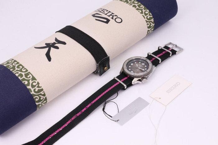 Seiko - Seiko 5 - Sans prix de réserve - SRPF65K1 |, Bijoux, Sacs & Beauté, Montres | Anciennes | Antiquités