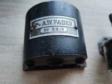 Taille-crayon (3) - 3 × taille-crayons vintage - Faber,