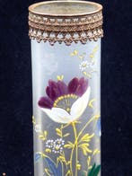 Beautiful Vase with Flowers with relief painting - Pate de, Antiquités & Art