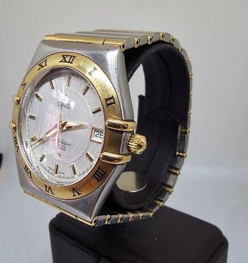 Omega - Omega Constellation Perpetual Calendar 18k -
