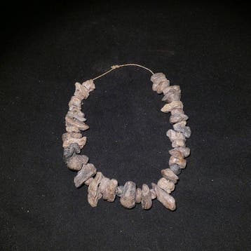 Veracruz, Mexico, Steen Ketting. 32 cm lang. Spaanse, Verzamelen, Mineralen en Fossielen