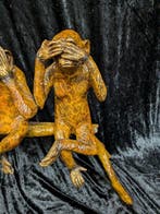 sculptuur, Three monkeys - 80 cm - Brons, Emaille