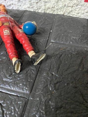 1:12 - Voiture miniature (2) - Ferrari 312T Gilles, Nieuw