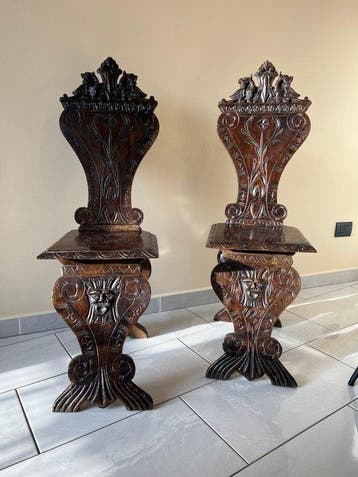 Stoel - hard hout - Paar Italiaanse Neo-Renaissance gesneden, Antiek en Kunst