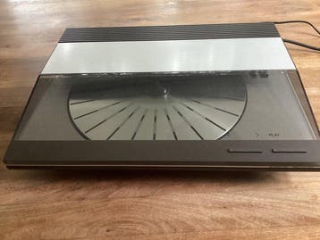 Bang & Olufsen - Beogram 3300 Table tournante
