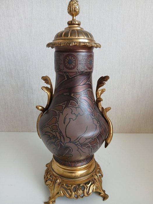 Boch Frères - Vase - céramique, bronze et laiton - Art, Antiek en Kunst, Antiek | Glaswerk en Kristal