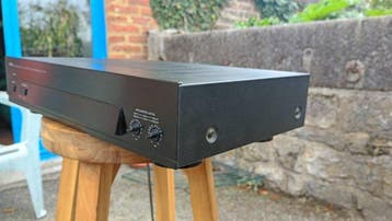 Yamaha - MX-35 Solid state stereo versterker, Nieuw