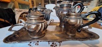 Koffie- en theeservies (5) - .800 zilver - Bediend: de