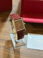Cartier - Tank Must Burgundy Dial - 4323 - Unisex - 2025, Nieuw