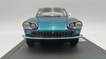 BBR 1:18 - Modelauto - Ferrari 330 GT 2+2 S/N 7161 GT -, Nieuw
