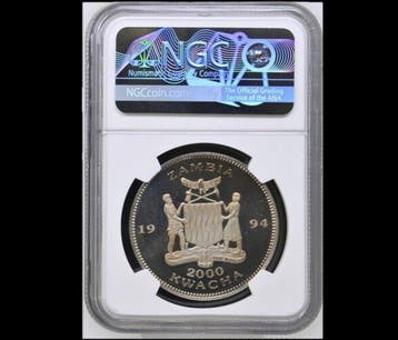Suriname. 2000 Kwacha/100 Guilders 1994, World Cup, Mule