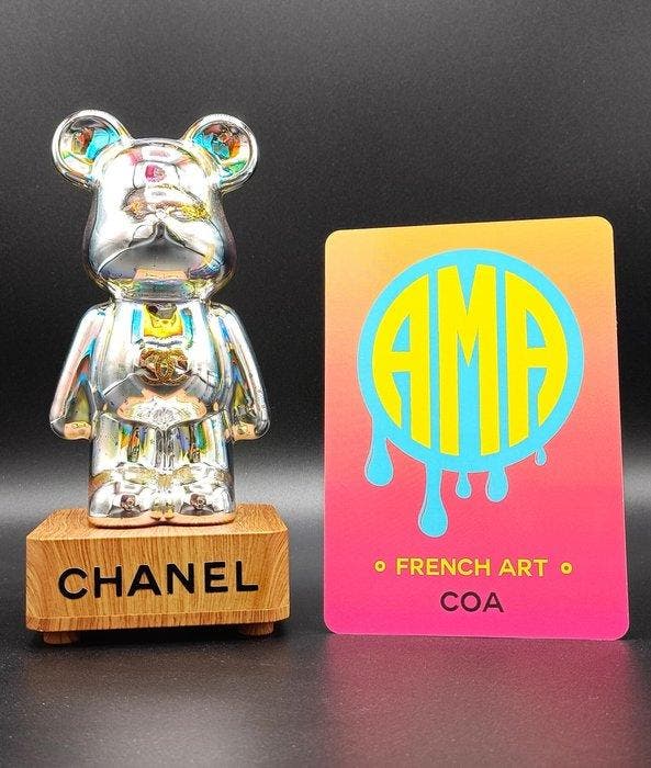 AMA • Pope (1985) - Aurora Borealis - Chanel, Antiquités & Art, Art | Objets design
