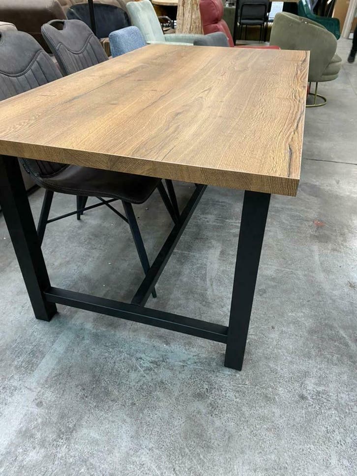 Invito eettafel, tobacco (nieuw, A-keuze), Maison & Meubles, Tables | Tables à manger