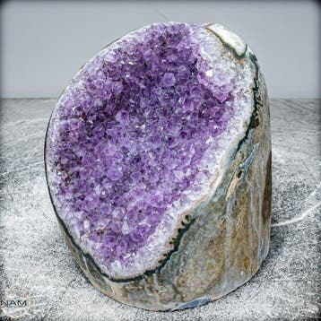 Natuurlijke paarse amethist Druse, Uruguay- 2019.65 g