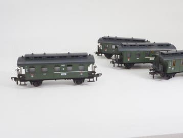 Fleischmann H0 - 3 x 1402 en 1 x 1400 - Modeltrein, Hobby en Vrije tijd, Nieuw