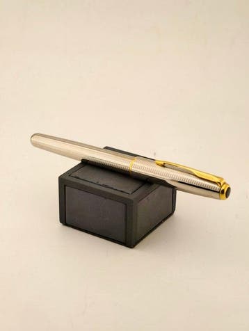 Parker - Sonnet - Stylo à plume, Verzamelen, Nieuw