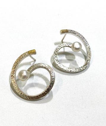 Zonder minimumprijs - Oorbellen - 18 karaat Geel goud,