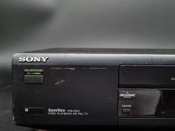 Sony – Videorekorder – VHS Hi-Fi Stereo Video Cassette