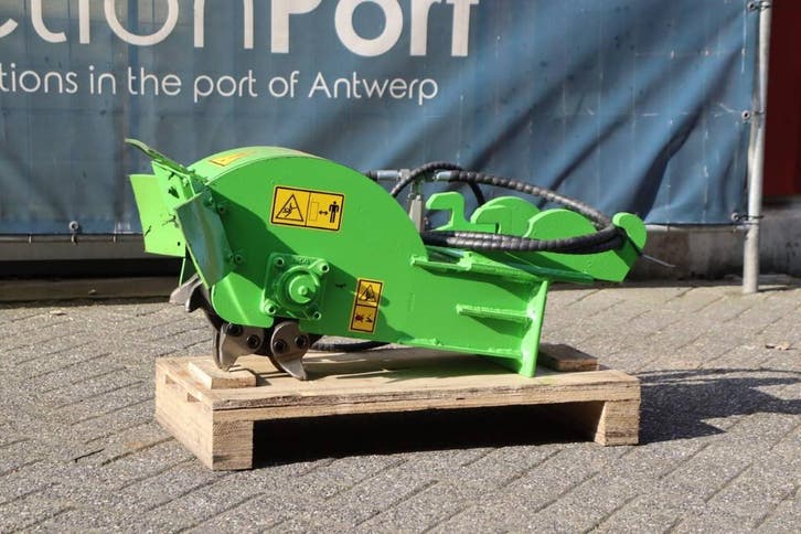 Veiling: Stobbenfrees CW05 2025, Tuin en Terras, Zitmaaiers, Ophalen