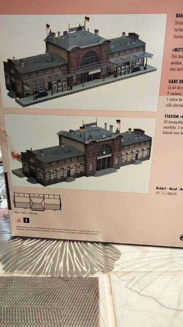 Faller - Maquette - Maquette gare de MITTELSTADT - Station, Hobby en Vrije tijd, Nieuw
