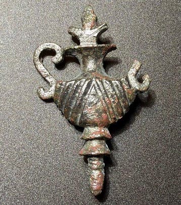 Oud-Romeins Brons Prachtige decoratieve amfoor van de