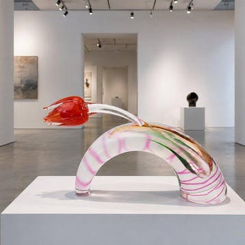 Ozzaro - sculptuur, Arc of Spring – Exclusief kristallen