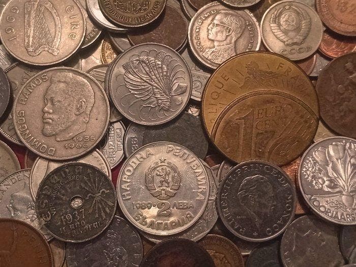 Wereld. Large lot of World Coins, 1800 to présent. (Zonder, Postzegels en Munten, Munten | Europa | Niet-Euromunten