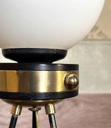 Lamp - Verguld messing, Opaline glas, Messing - Driepootlamp, Antiek en Kunst