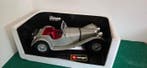 Bburago 1:18 - Modelauto - Jaguar SS 100 (1937), Hobby en Vrije tijd, Modelauto's | 1:5 tot 1:12, Nieuw