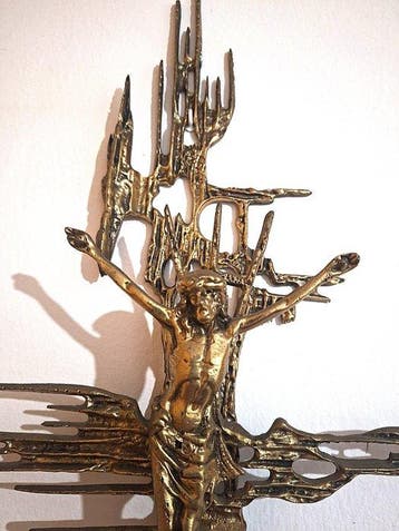 Kruis - Verguld brons - 1970-1980 - Geïnspireerd door Dalí -