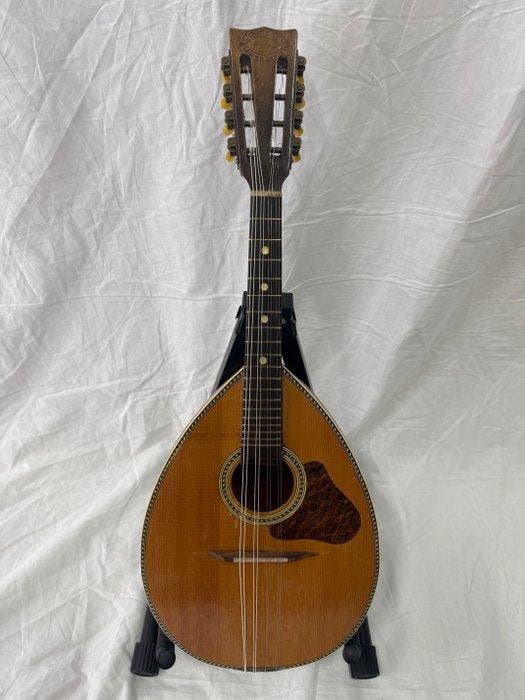 Couesnon Luthier á Mirecourt - Couesnon Mandoline - -, Musique & Instruments, Instruments à vent | Flûtes à bec