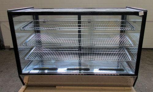 Saro Gebaksvitrine TAMAR225, B121 x D57,5 x H88cm, gekoeld, Zakelijke goederen, Horeca | Overige