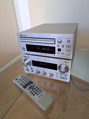 TEAC - AG-H300 AM/FM-stereoreceiver en PD-H300 Compact, Nieuw