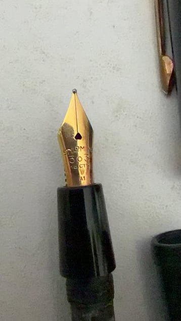 Stylo à plume