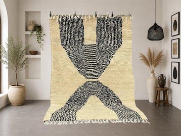 Berber, Marokkaans tapijt wit en zwart – Minimalistische, Huis en Inrichting, Stoffering | Tapijten en Vloerkleden, Nieuw