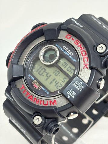 Casio - G-SHOCK MASTER OF G - SEA FROGMAN DW-8200-1A -