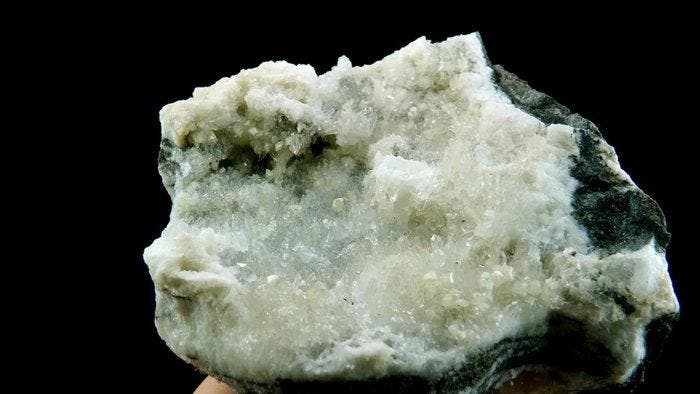 kwarts met dolomiet op steenkool - Estevelle (hoop 98),, Verzamelen, Mineralen en Fossielen