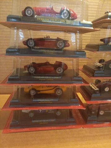 Ferrari Official Licensed Product 1:43 - Model sportwagen, Nieuw