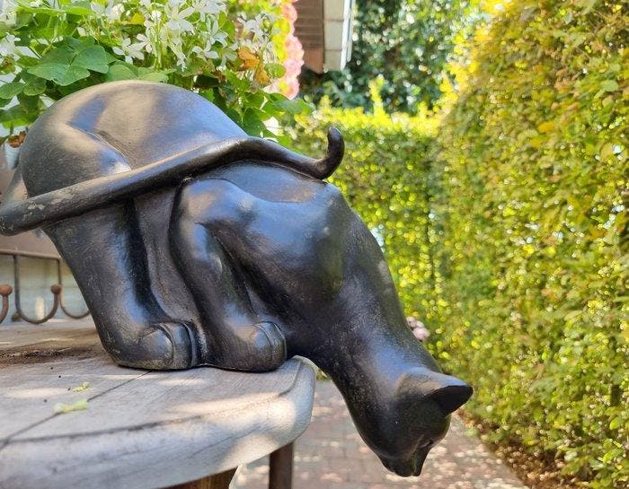 Figurine - Curious cat - Résine, Antiquités & Art, Art | Objets design