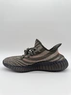 Yeezy X Adidas - Yeezy Boost 350 V2 Carbon Beluga - Sneakers, Kleding | Heren, Schoenen, Nieuw