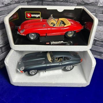 Burago 1:18 - Modelauto (2) - Lotto 2 modelli Burago 1:18 –, Nieuw
