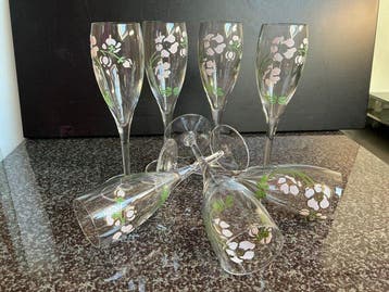 Champagne fluitje - Kristal - Anemoon decoratie, Antiek en Kunst