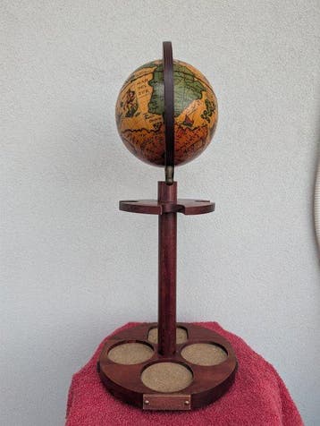Globe - 1980-1990