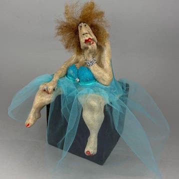 Anna Em - Life is so boring - hand made