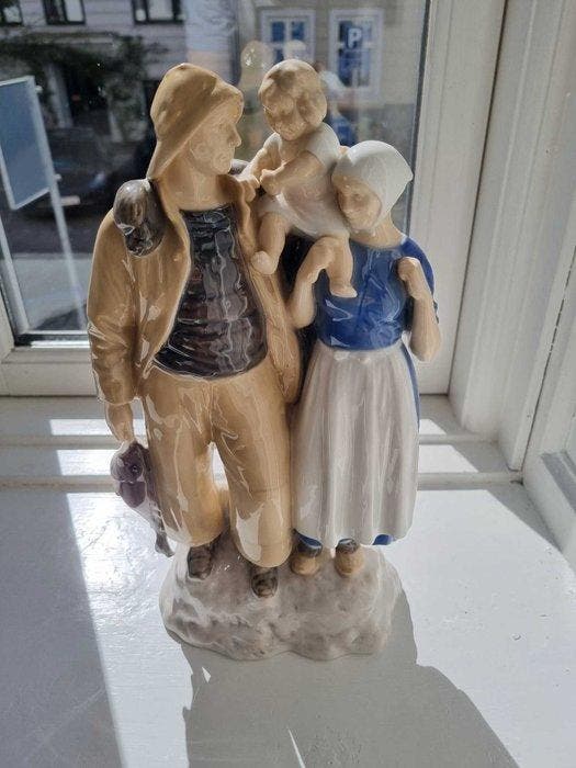 Bing & Grondahl - Figuur - Bing & Grøndahl Porcelain, Antiek en Kunst, Antiek | Glaswerk en Kristal