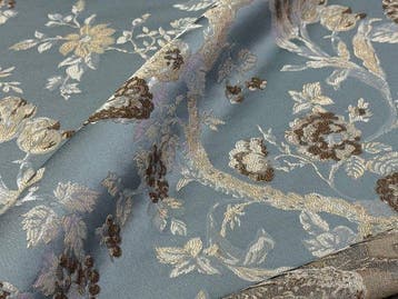 400 x 140 cm – Lampasso met bloemenmotief Ottanio met goud-