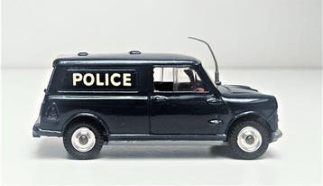 Corgi 1:43 - Voiture miniature - BMC Police Mini Van, Nieuw
